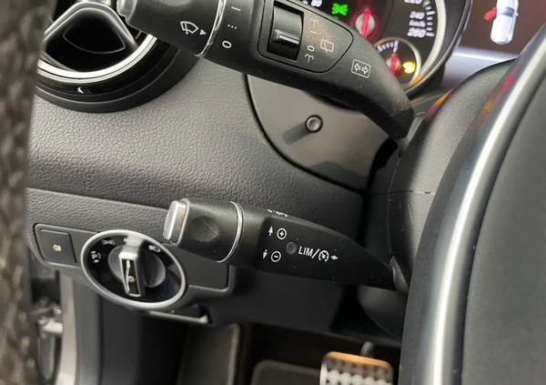 Mercedes-Benz GLA cena 98900 przebieg: 92000, rok produkcji 2017 z Wolbrom małe 781
